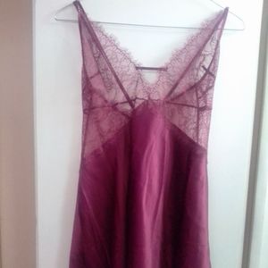 NWT. Victoria Secret nightgown size M.